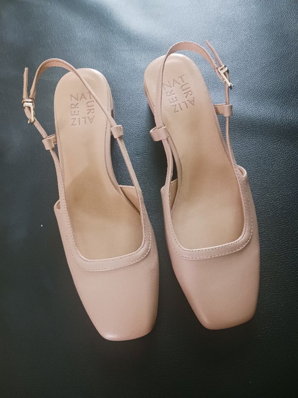 Naturalizer Harper Square Toe Slingback Block Heel Leather Pump Shoe Sz 7.5